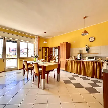 B&B Holiday Torre Annunziata