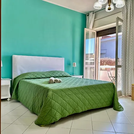 B&B Holiday Couette-café