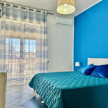 Nocleg ze śniadaniem B&B Holiday *