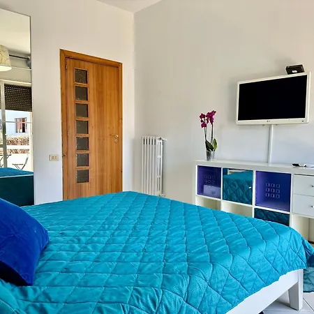 B&B Holiday Nocleg ze śniadaniem Torre Annunziata