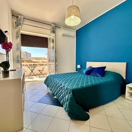 Nocleg ze śniadaniem B&B Holiday *