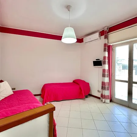 Nocleg ze śniadaniem B&B Holiday *